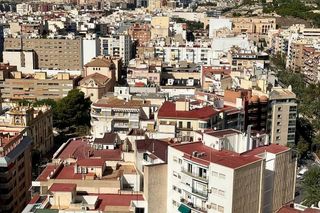 Estudio en venta en Ensanche - Diputación en Alicante