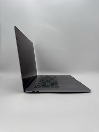 MacBook Pro 16” (2019)