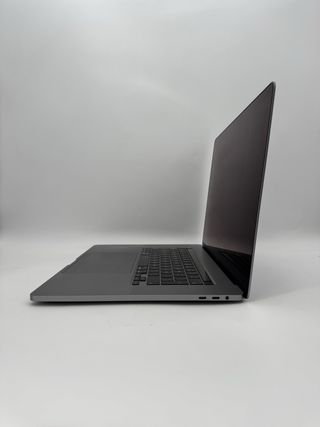 MacBook Pro 16” (2019)