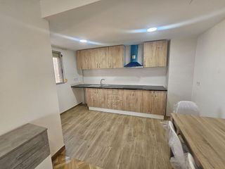 Piso en venta en Juan XXIII en Alicante