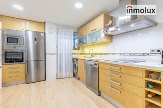 Piso en venta en Altozano - Conde Lumiares en Alicante