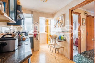 Piso en venta en Mestalla en Valencia