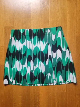 Minifalda Zara Verde, Negro y Blanco