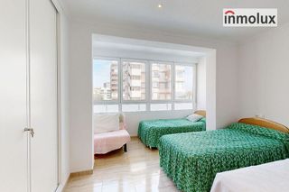 Piso en venta en Playa de San Juan en Alicante