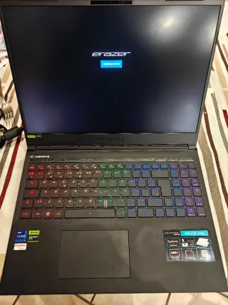 Pc Gaming i9-13900HX RTX4070 32gb ram ddr5 1tb ssd