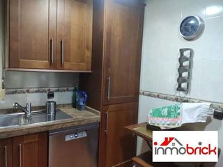 Piso en venta en Lucena