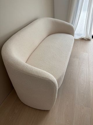 Sofá blanco borreguito