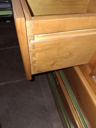 Dormitorio madera maciza