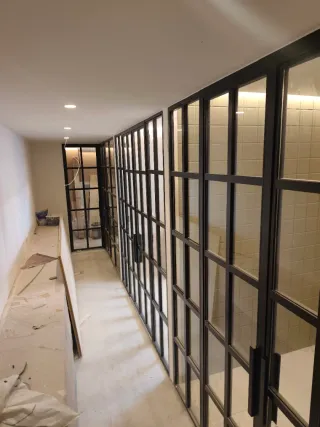 Instaladores de cerrajería y aluminio