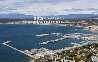 Piso en venta en Port Esportiu - Puig Rom - Canyelles en Roses