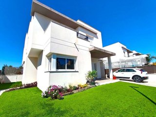 Casa pareada en venta en La Conarda en Pobla de Vallbona (la)