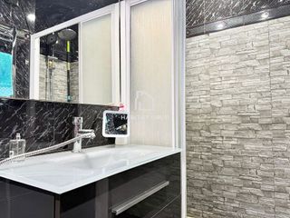 Piso en venta en Santa Eugènia en Girona