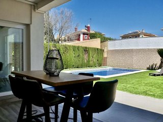 Chalet en venta en Montequinto en Dos Hermanas