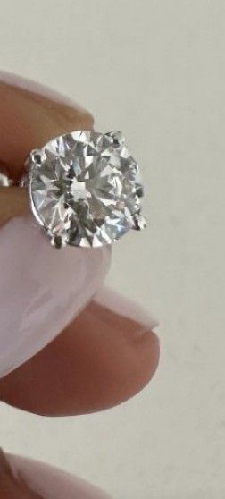 Pendiente Diamante Natural y Oro 18k