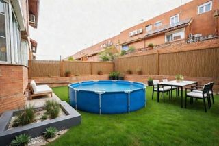 Casa adosada en venta en Mejorada del Campo