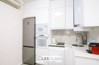 Piso en venta en Sant Antoni en Barcelona