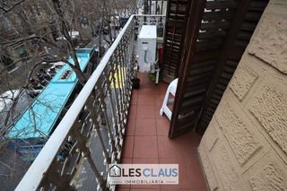 Piso en venta en Sant Antoni en Barcelona