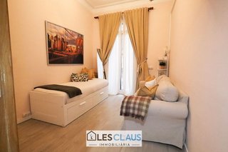 Piso en venta en Sant Antoni en Barcelona