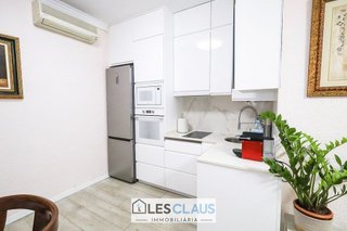 Piso en venta en Sant Antoni en Barcelona