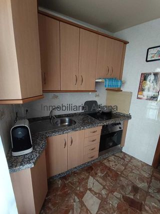 Casa adosada en venta en Lucena