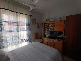 Casa adosada en venta en Lucena
