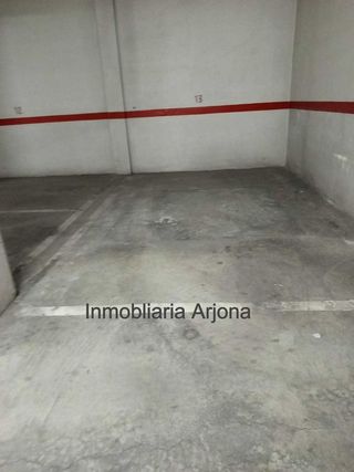 Casa adosada en venta en Lucena