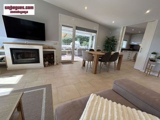 Chalet en venta en Begues