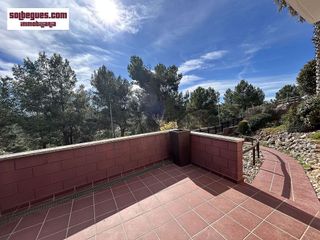 Chalet en venta en Begues