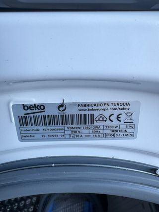 399.Lavadora Beko 8 kilos Nueva Tara Inverter