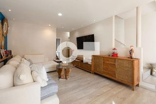 Casa adosada en venta en El Castell-Poble Vell en Castelldefels