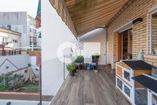 Casa adosada en venta en El Castell-Poble Vell en Castelldefels