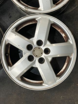 JUEGO DE LLANTAS PARA SKODA 15" 5X100 57.1MM
