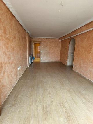 Piso en venta en Fuenlabrada II - El Molino en Fuenlabrada