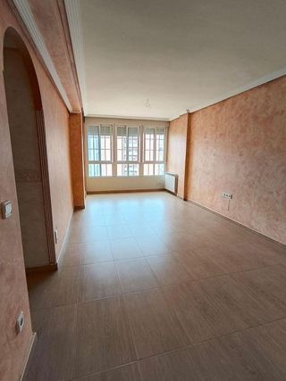 Piso en venta en Fuenlabrada II - El Molino en Fuenlabrada