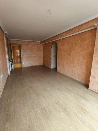 Piso en venta en Fuenlabrada II - El Molino en Fuenlabrada