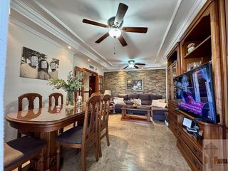 Piso en venta en La Luz - El Torcal en Málaga