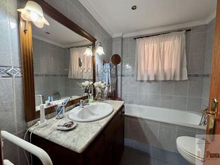 Piso en venta en La Luz - El Torcal en Málaga
