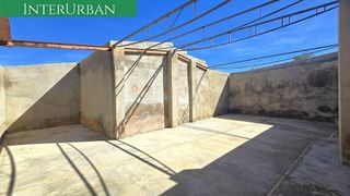 Local comercial en venta en Santa Bárbara en Llíria