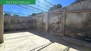 Local comercial en venta en Santa Bárbara en Llíria