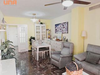 Piso en venta en Santa Rosa - Valdeolleros en Córdoba