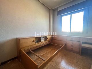 Piso en venta en Puerta bonita en Madrid