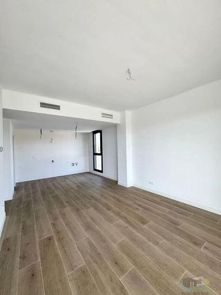 Piso en venta en Los Álamos en Torremolinos