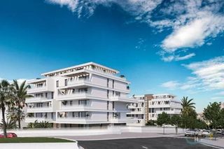 Piso en venta en Los Álamos en Torremolinos