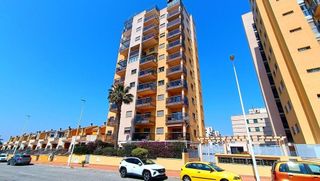 Piso en venta en Puerto Deportivo en Guardamar del Segura