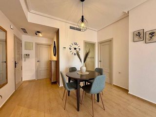 Piso en venta en Puerto Deportivo en Guardamar del Segura