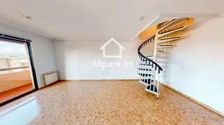 Ático en venta en Garbinet en Alicante