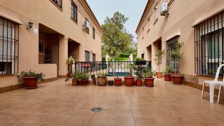 Casa adosada en venta en Mangas Verdes - Las Flores - Parque del Sur en Málaga