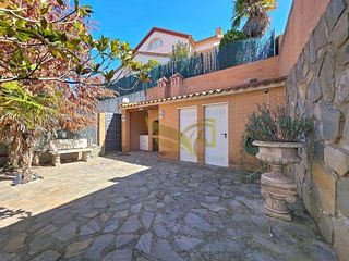 Casa adosada en venta en Nuevo Aranjuez en Aranjuez