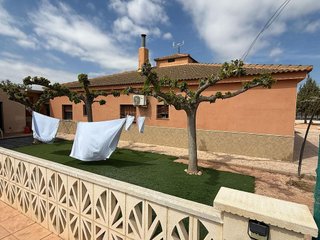 Casa rural en venta en Novelda