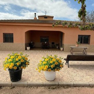Casa rural en venta en Novelda